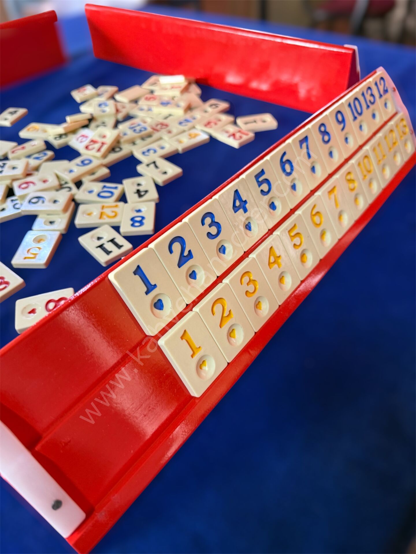 Kırmızı Ahşap Okey Takımı