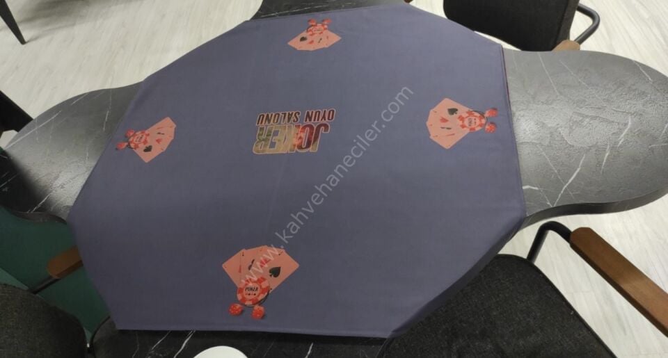 LOGOLU BASKILI KADİFE MASA ÖRTÜSÜ