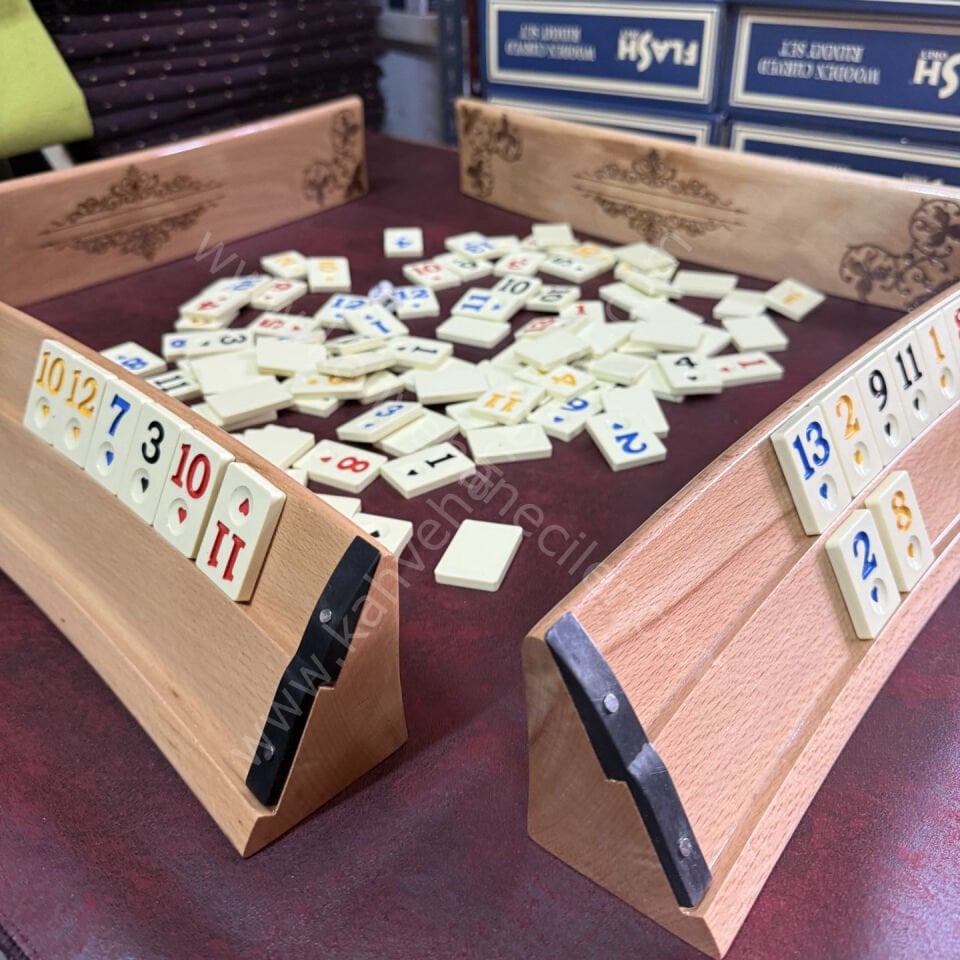 Oval Ahşap İşlemeli Okey Takımı