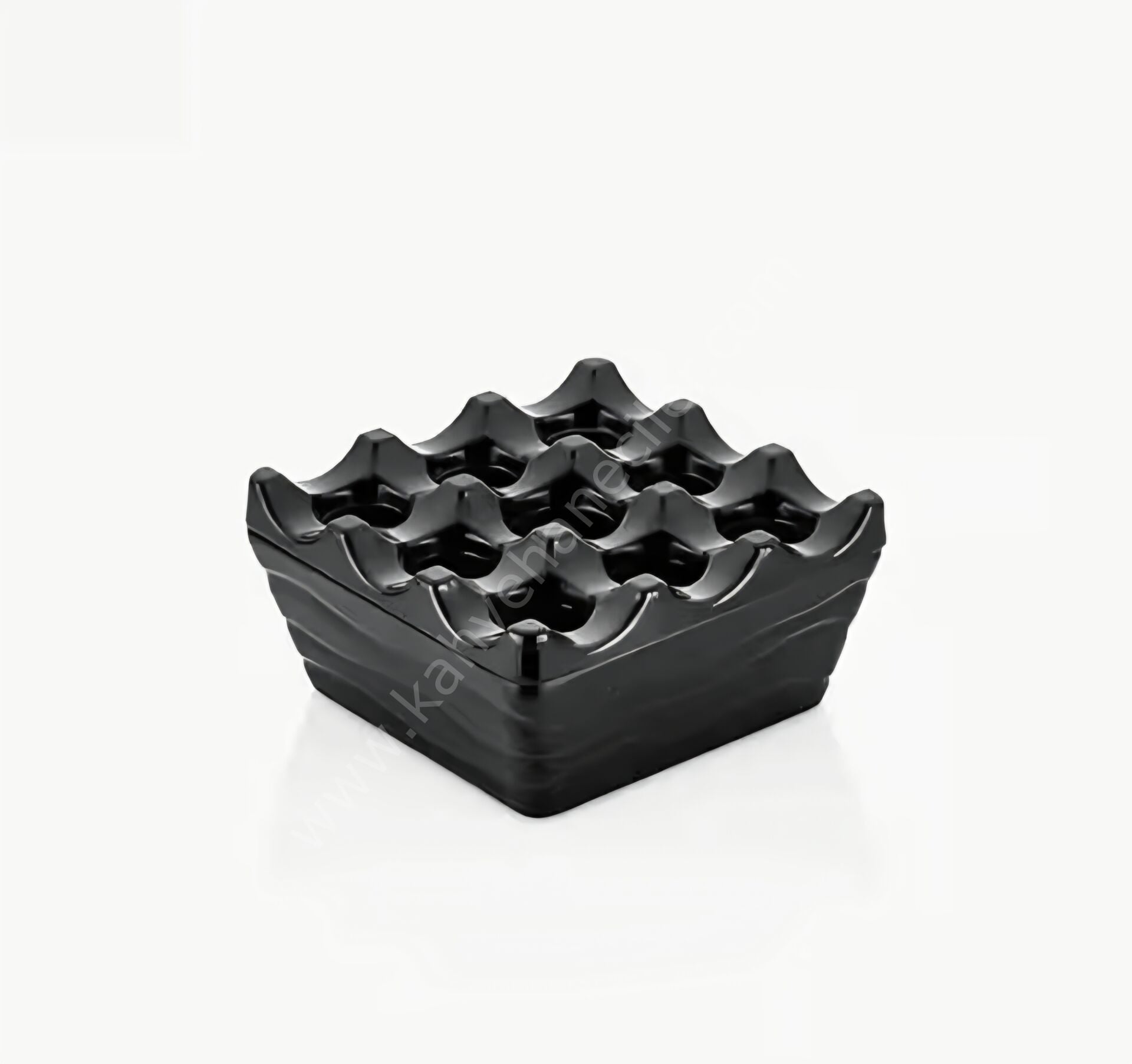 Siyah Kapaklı Kare Küllük  Yanmaz 9 cm Thermoset